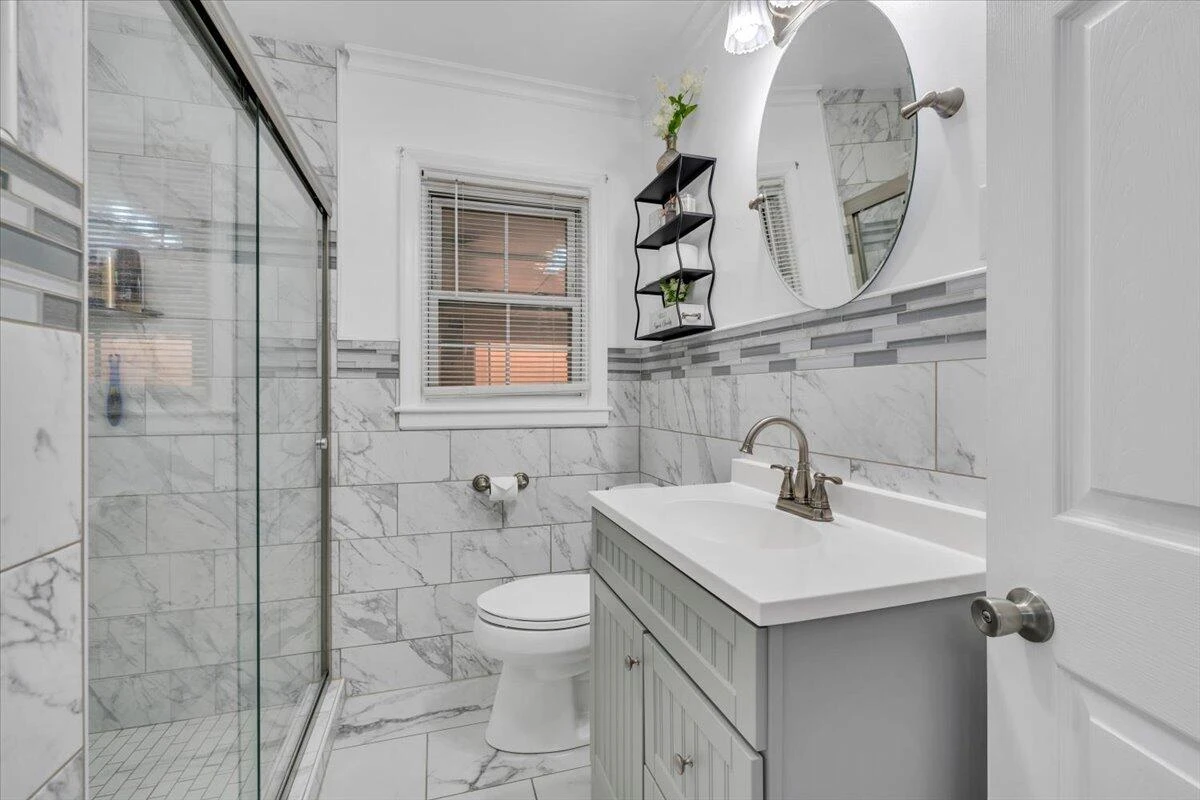 3325 Fleetwood AVE - Photo 34