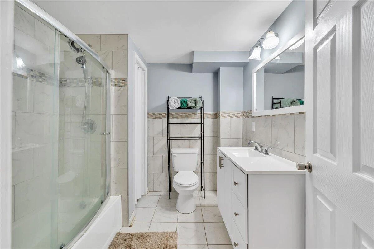 3325 Fleetwood AVE - Photo 48