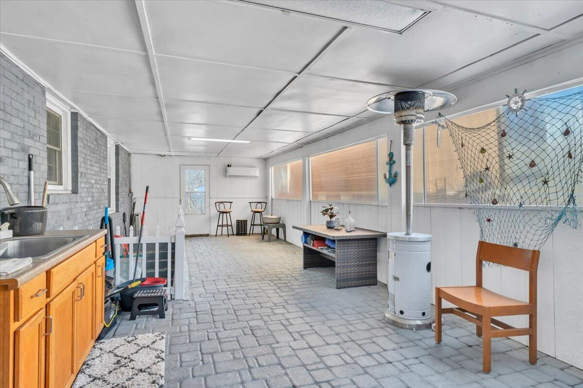 3325 Fleetwood AVE - Photo 55