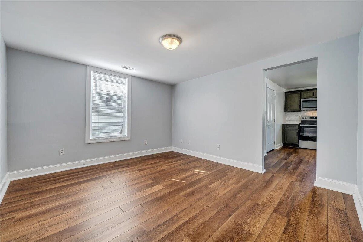 117 16th ST - Photo 10