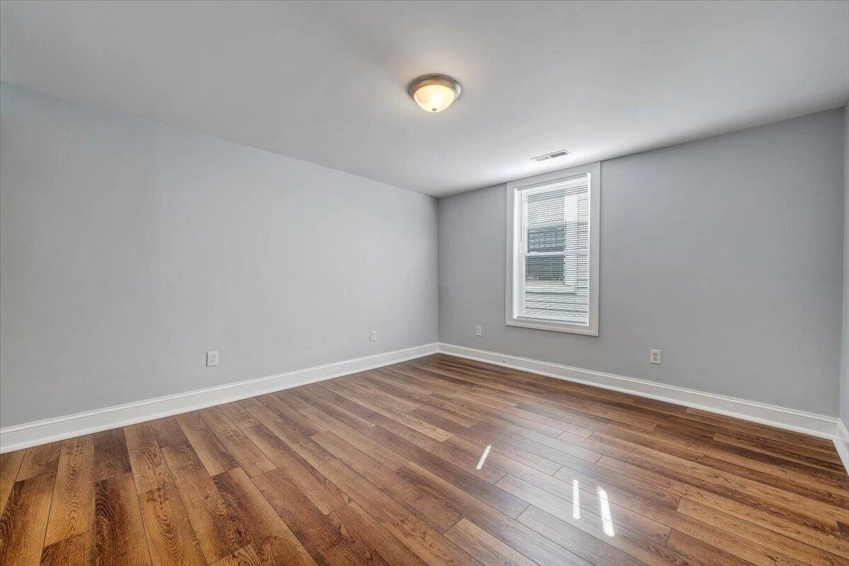 117 16th ST - Photo 13