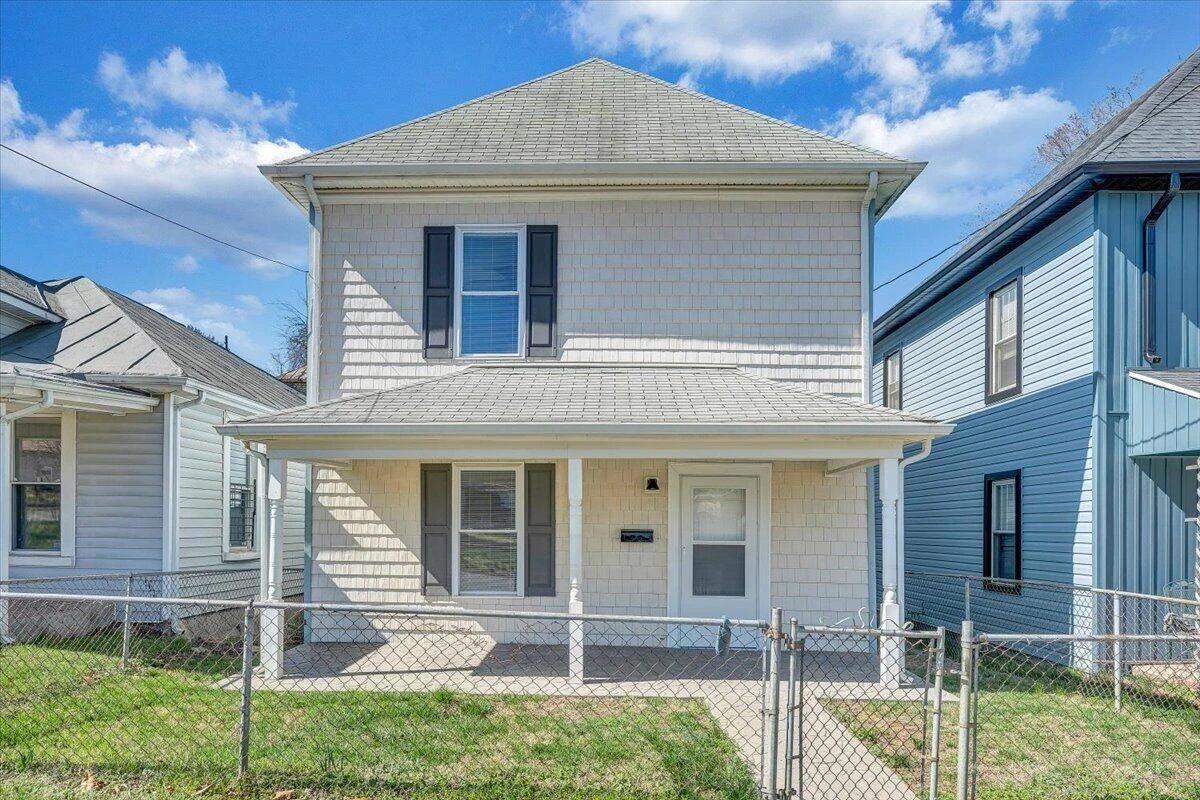 117 16th ST - Photo 38