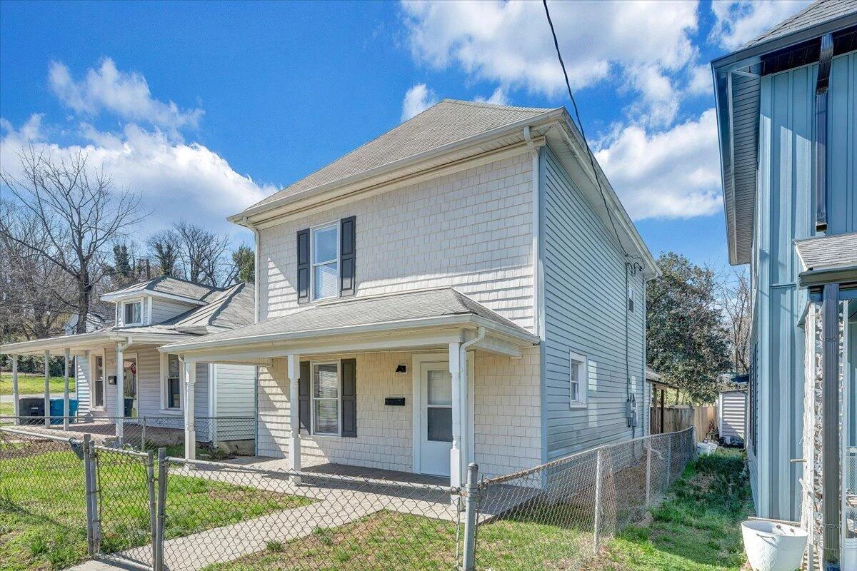 117 16th ST - Photo 39