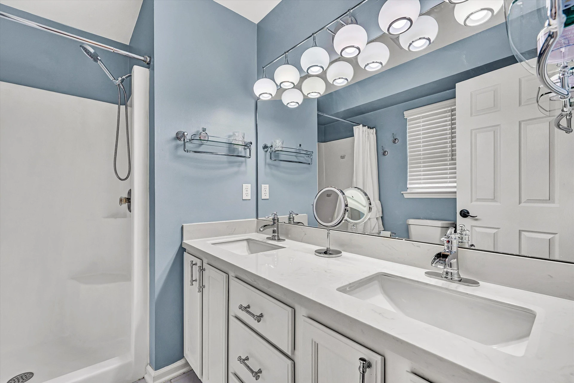 5181 Crumpacker DR - Photo 25