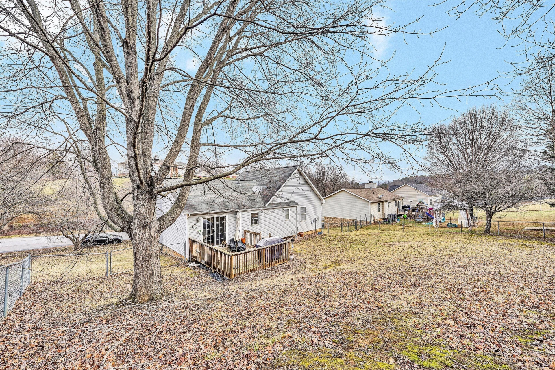 5181 Crumpacker DR - Photo 37