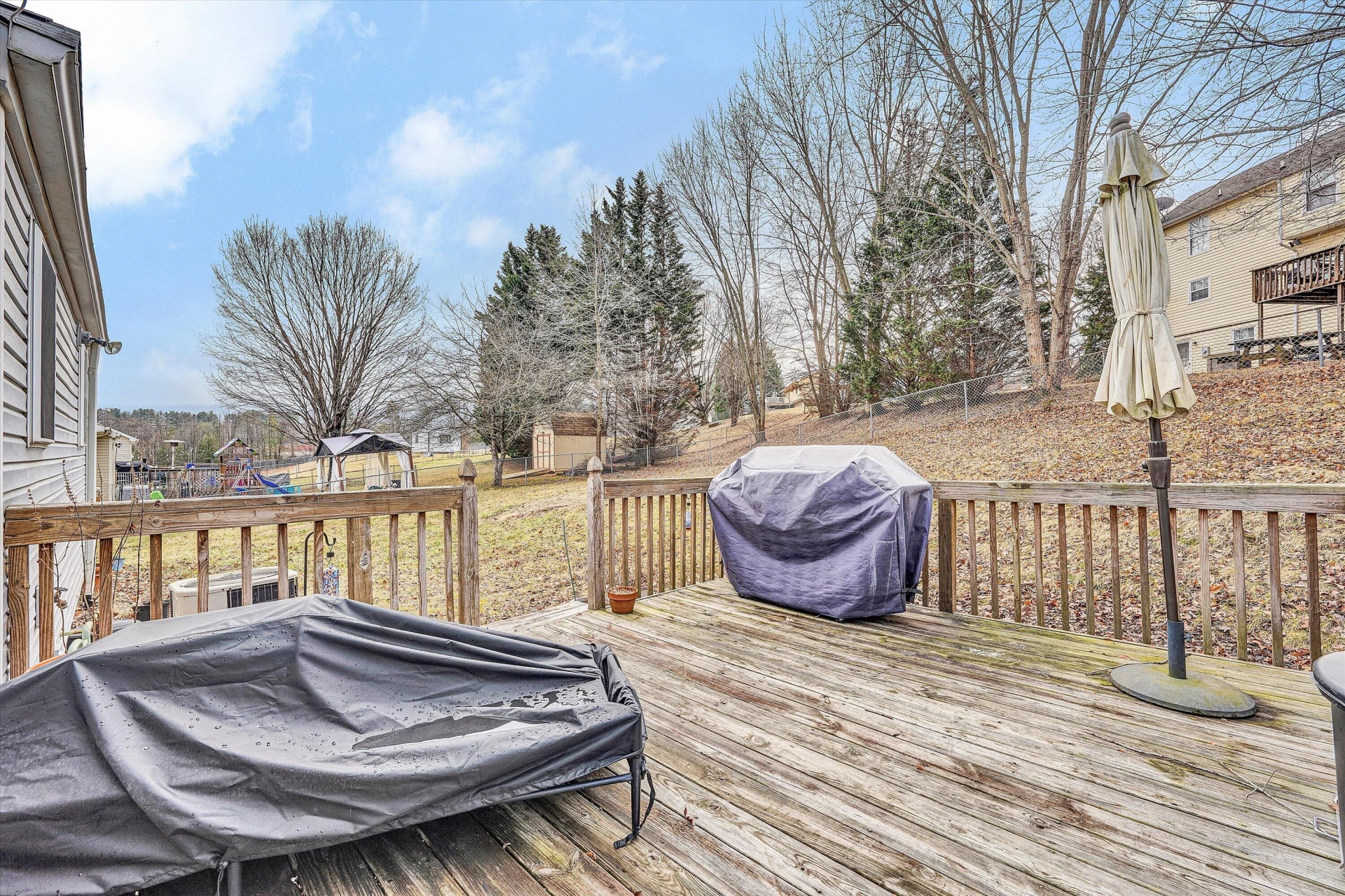 5181 Crumpacker DR - Photo 38