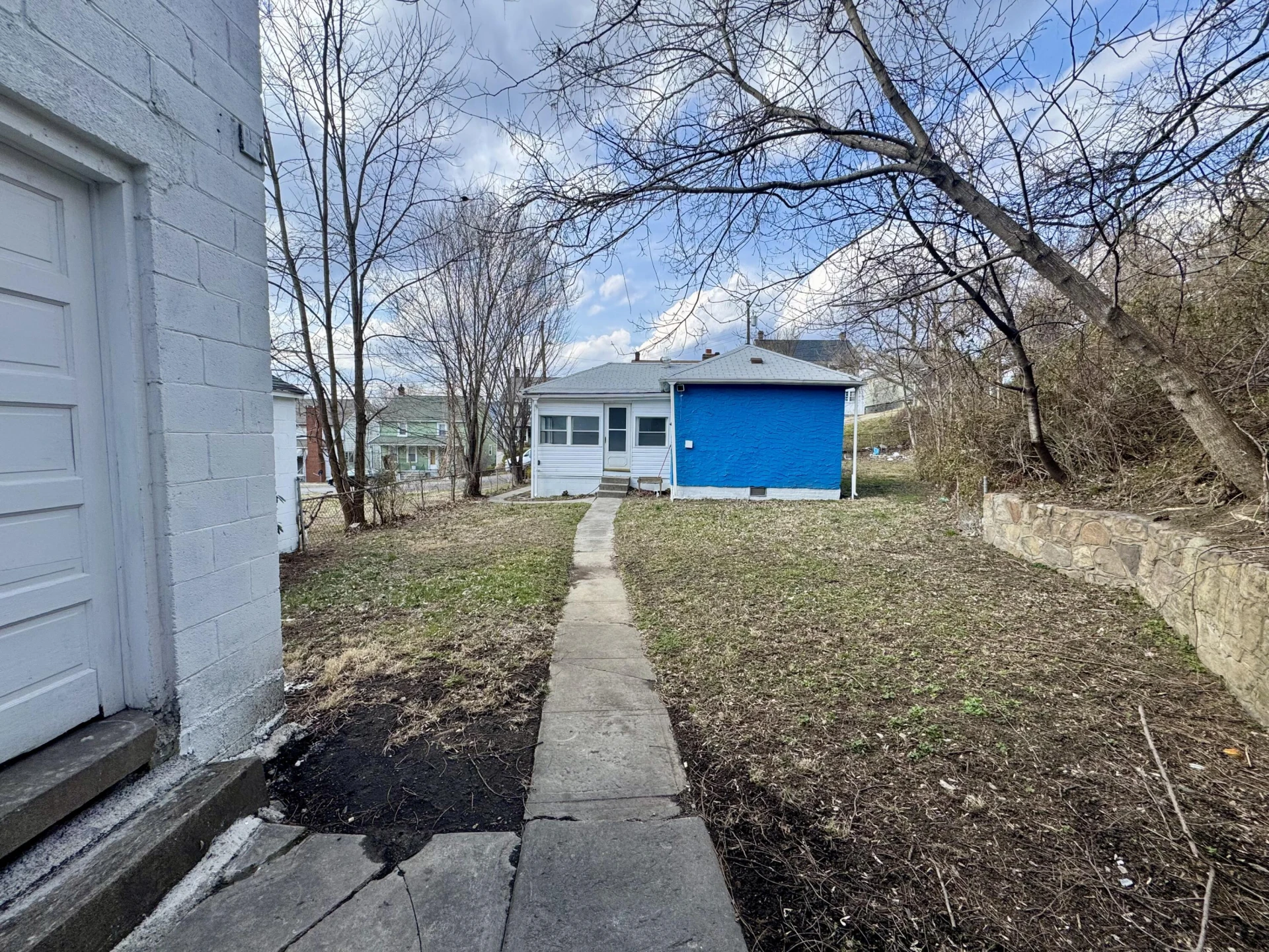 319 Hazel ST - Photo 19