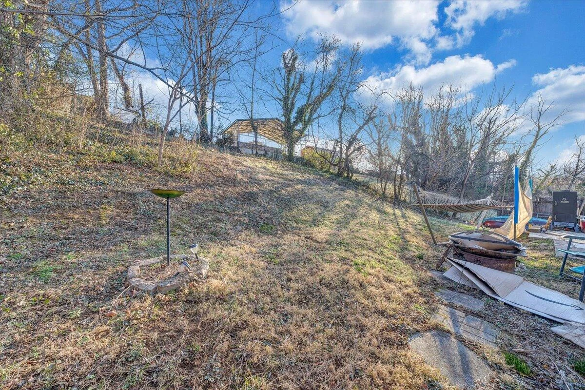 4928 Rowe Ridge RD - Photo 11