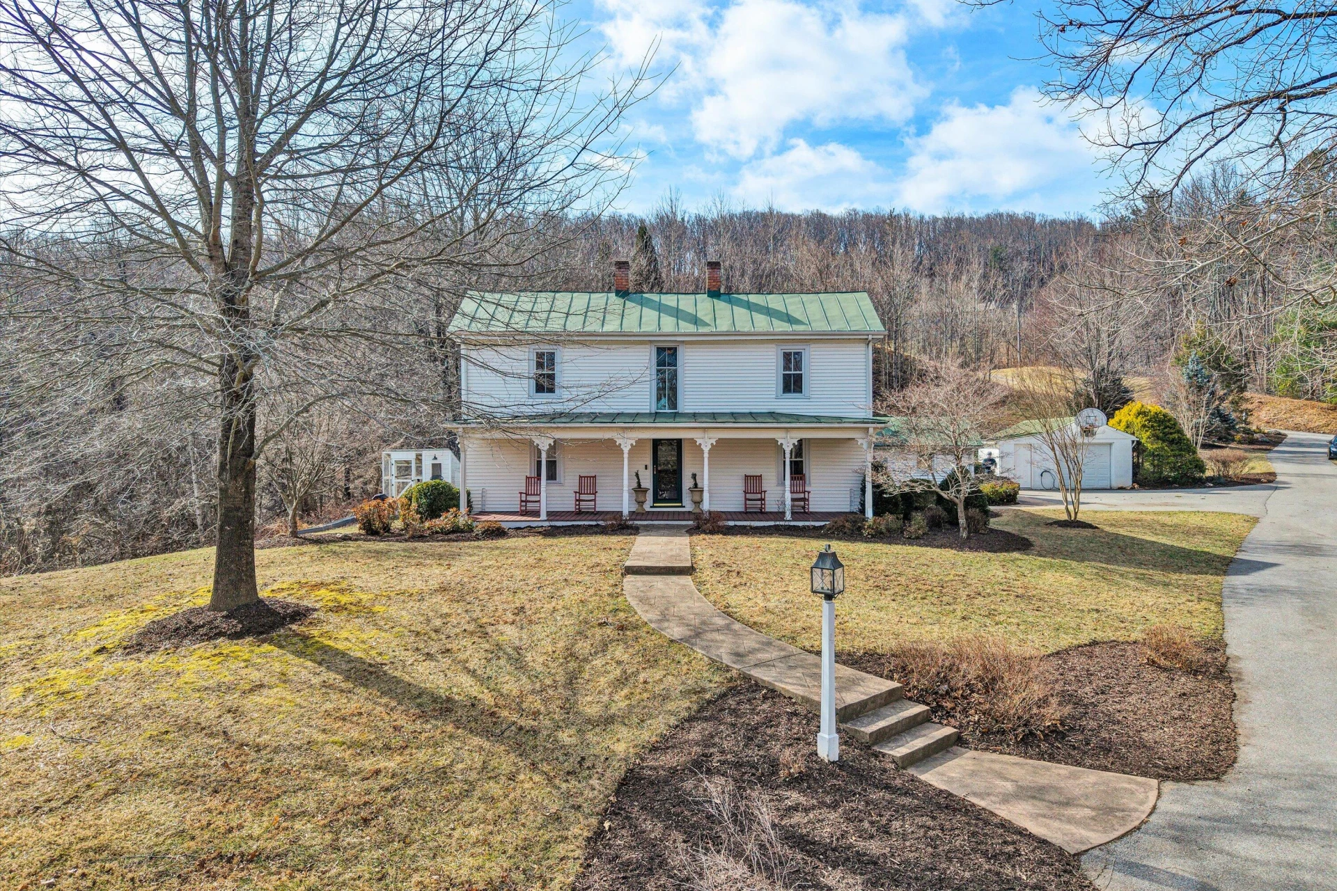 8340 Poplar Springs LN - Photo 2