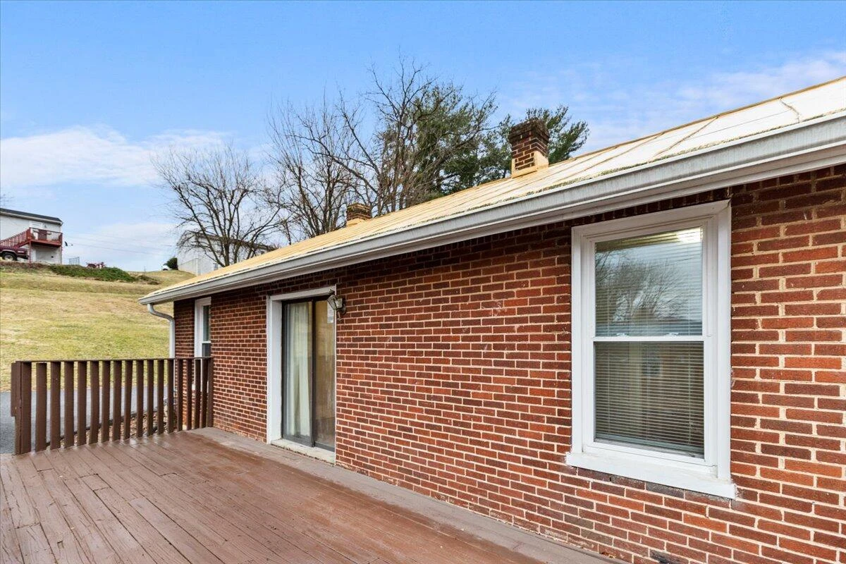 453 Dale AVE - Photo 12