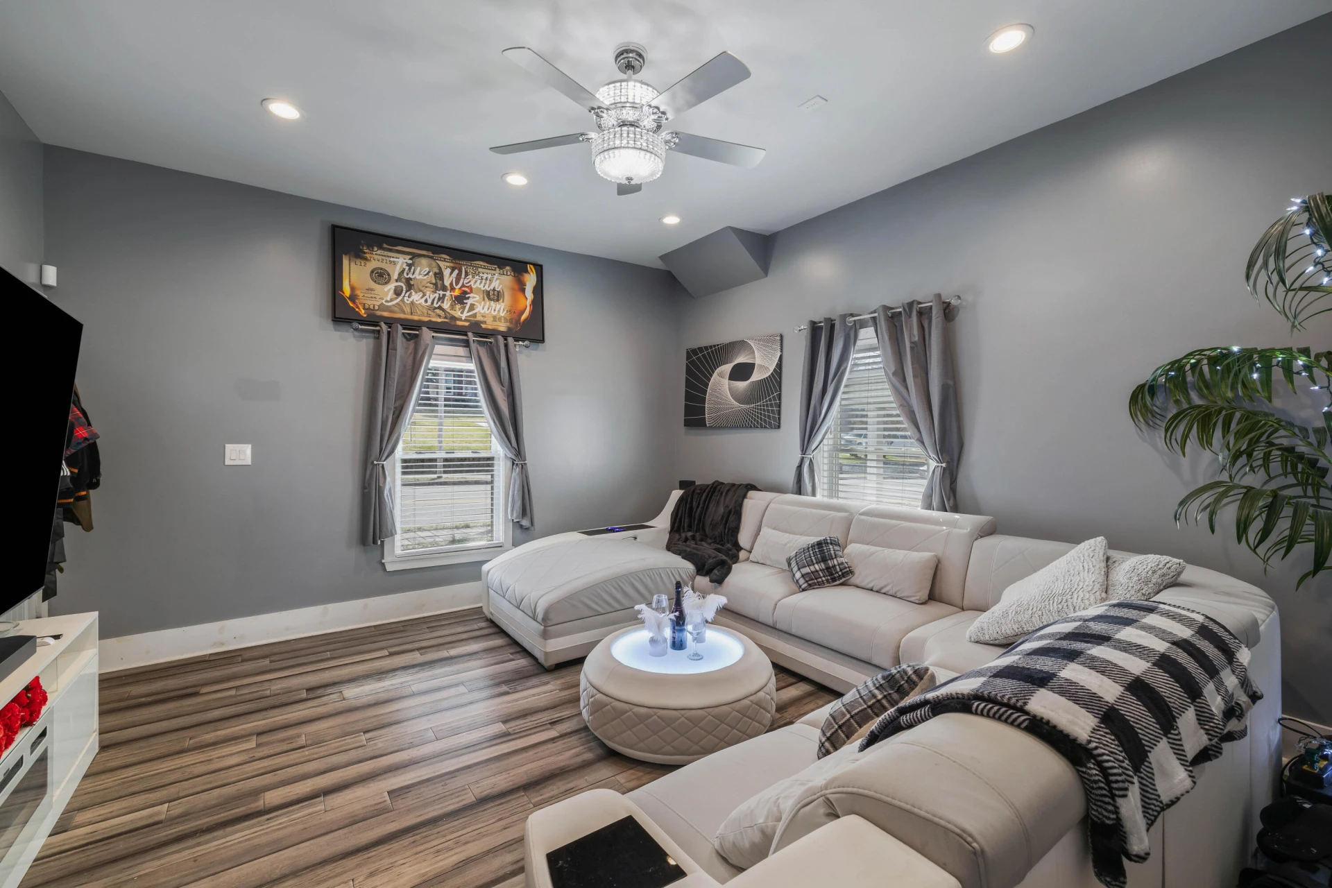 819 Campbell AVE - Photo 30