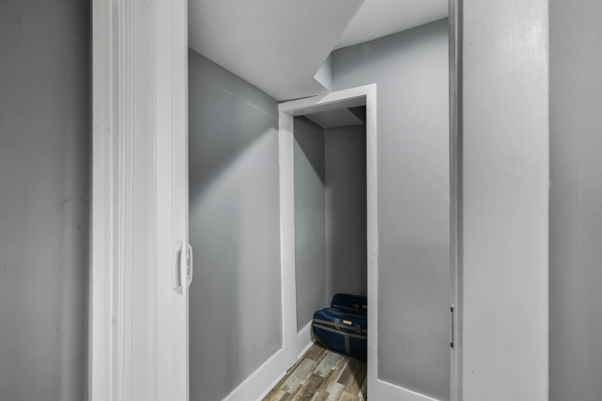 819 Campbell AVE - Photo 36