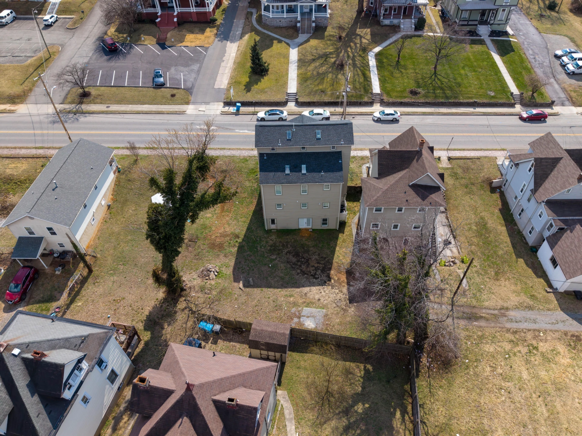 819 Campbell AVE - Photo 40