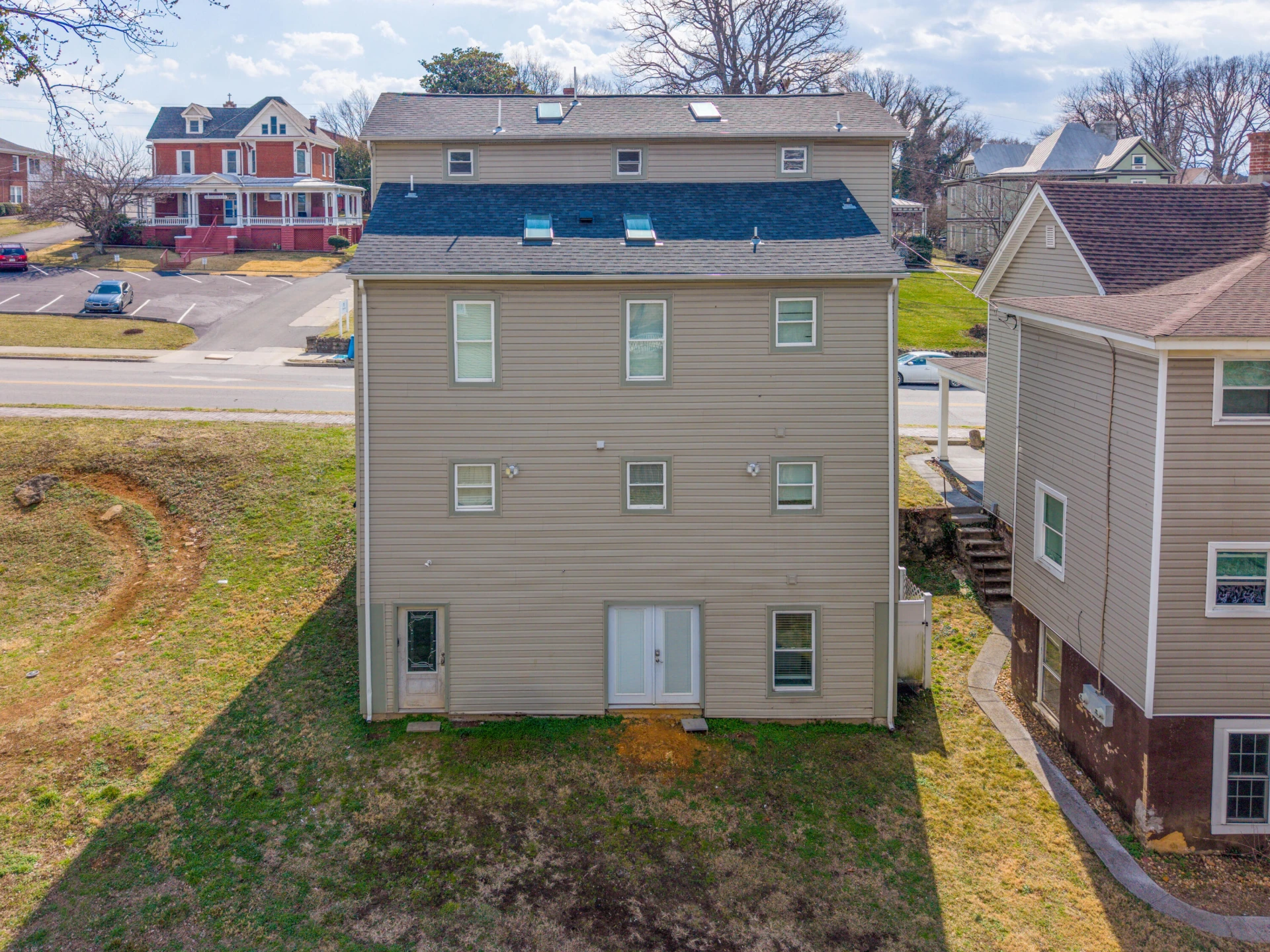819 Campbell AVE - Photo 41