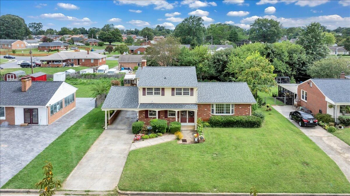 3417 Crittendon AVE - Photo 23