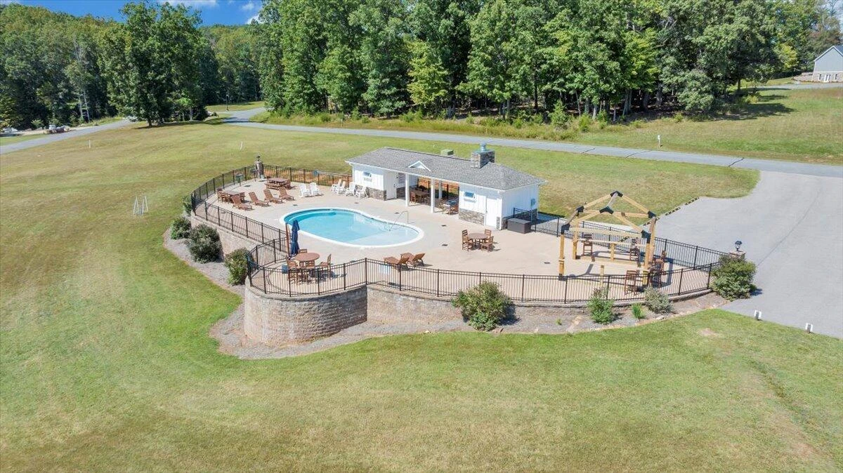 27 Smokehouse RD - Photo 95