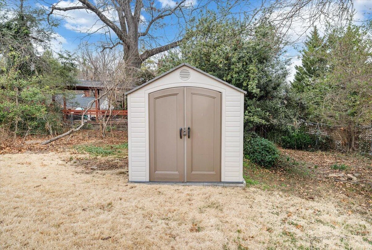3531 Winding Way RD - Photo 44