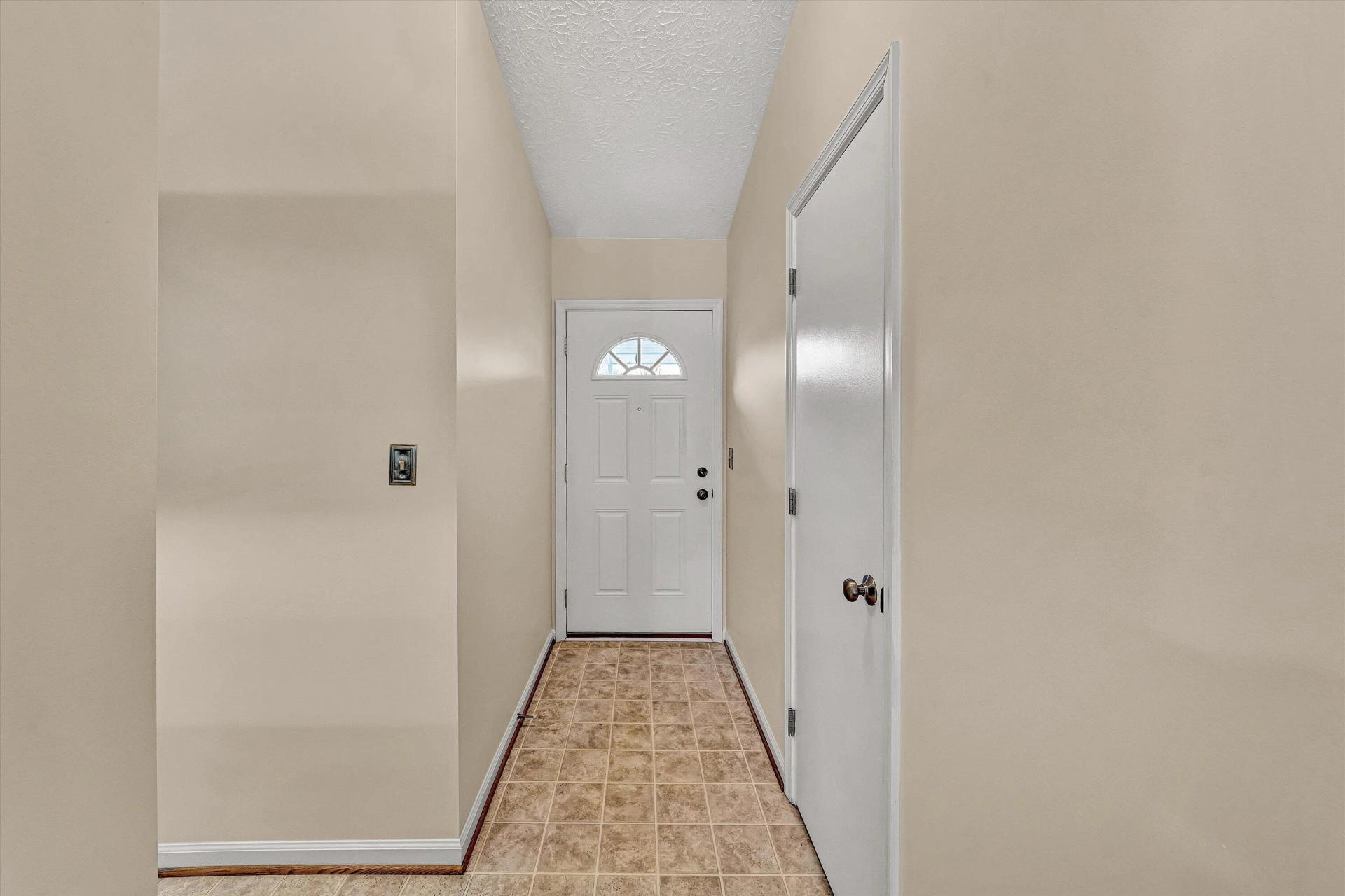 375 Tinkerview DR - Photo 4
