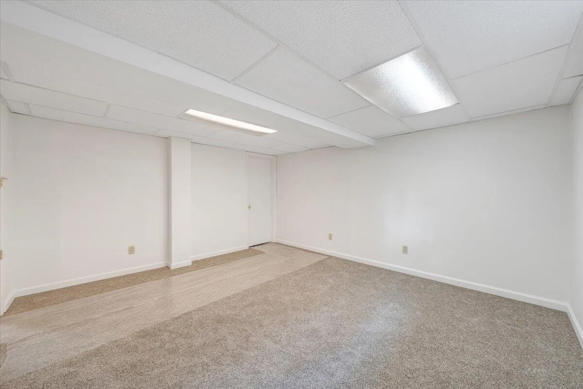 2241 Byrd AVE - Photo 25
