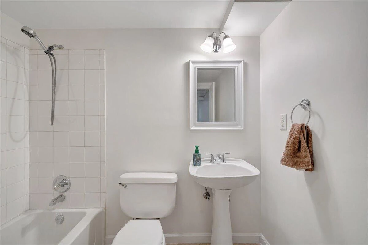 2241 Byrd AVE - Photo 26
