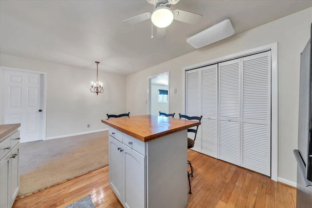 438 Windward DR - Photo 19