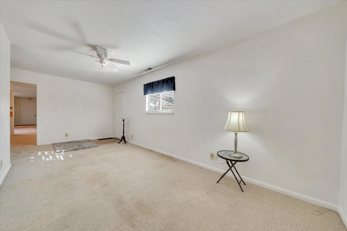 438 Windward DR - Photo 33