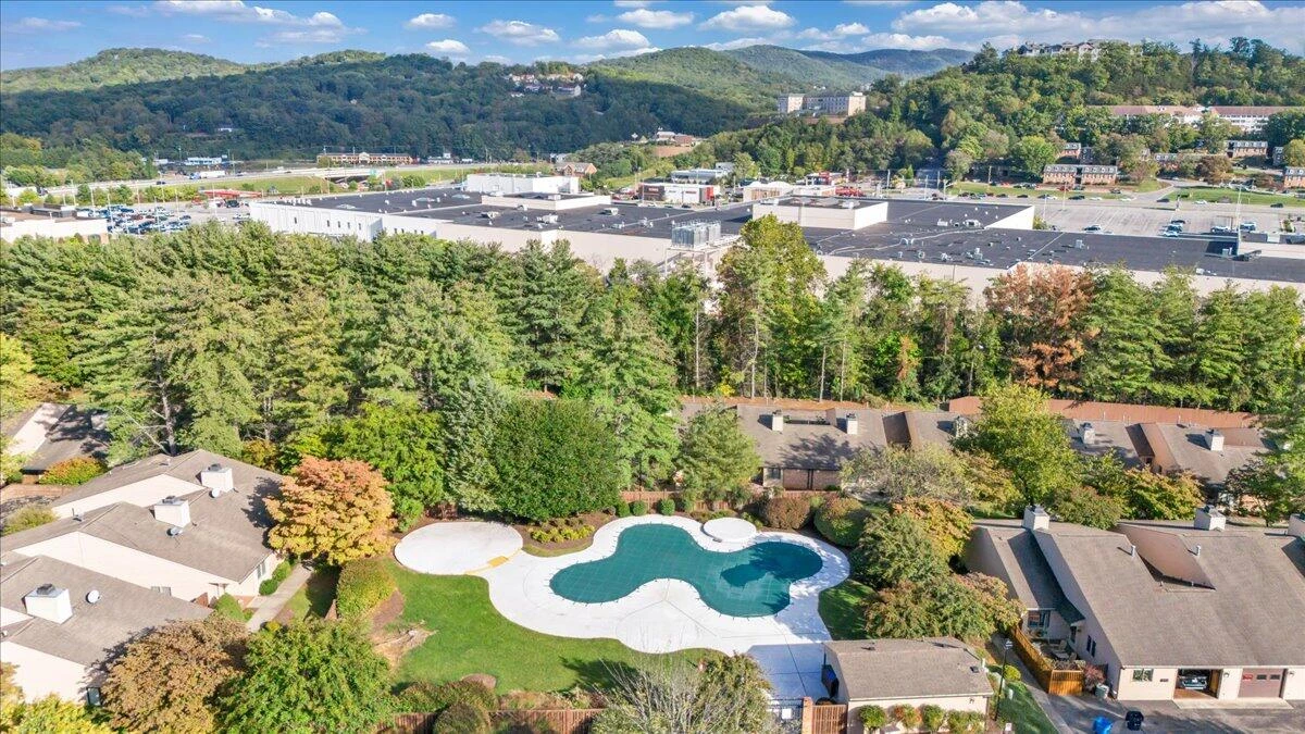 438 Windward DR - Photo 41
