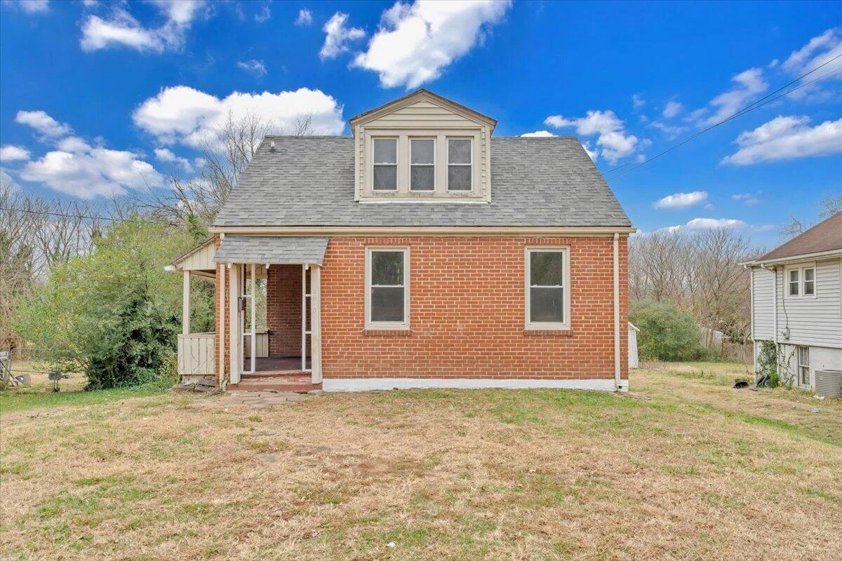 2810 Courtland RD