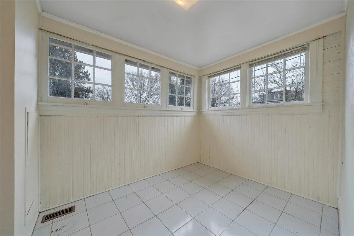 2117 Brandon AVE - Photo 32