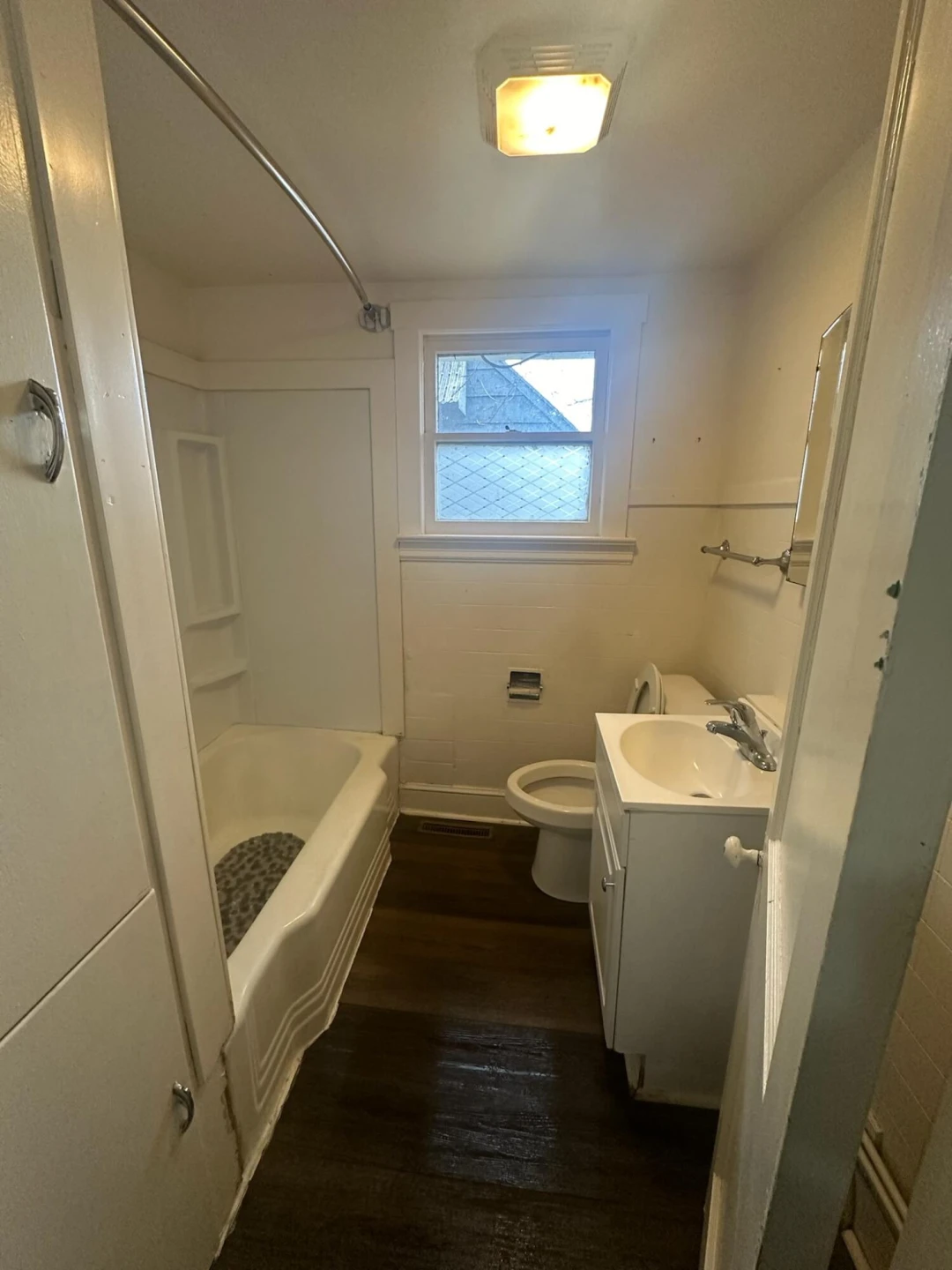 540 Allison AVE - Photo 8