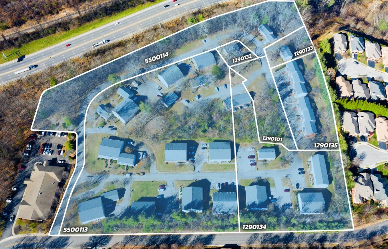 803 King James ST - Photo 4
