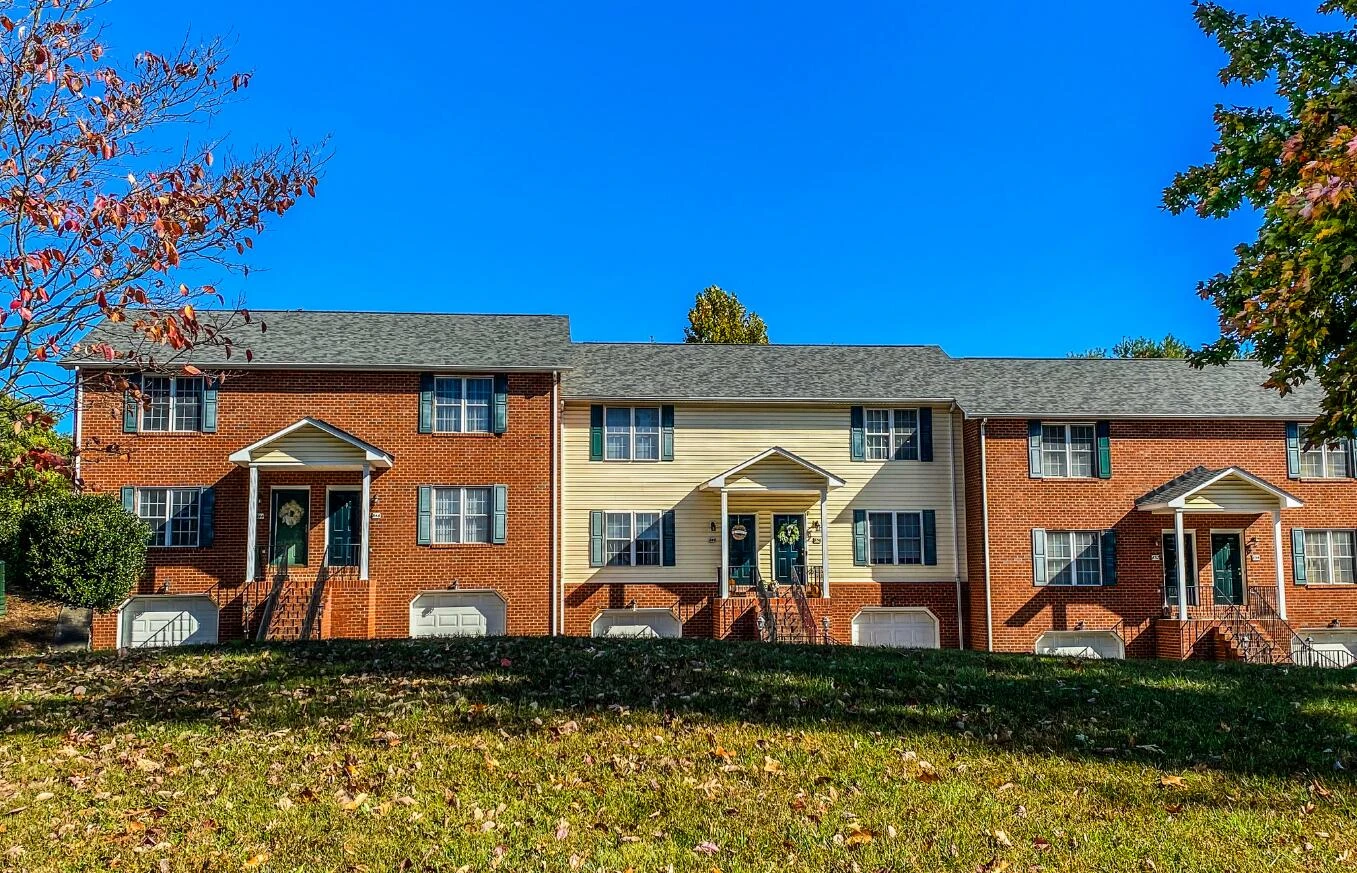 803 King James ST - Photo 8