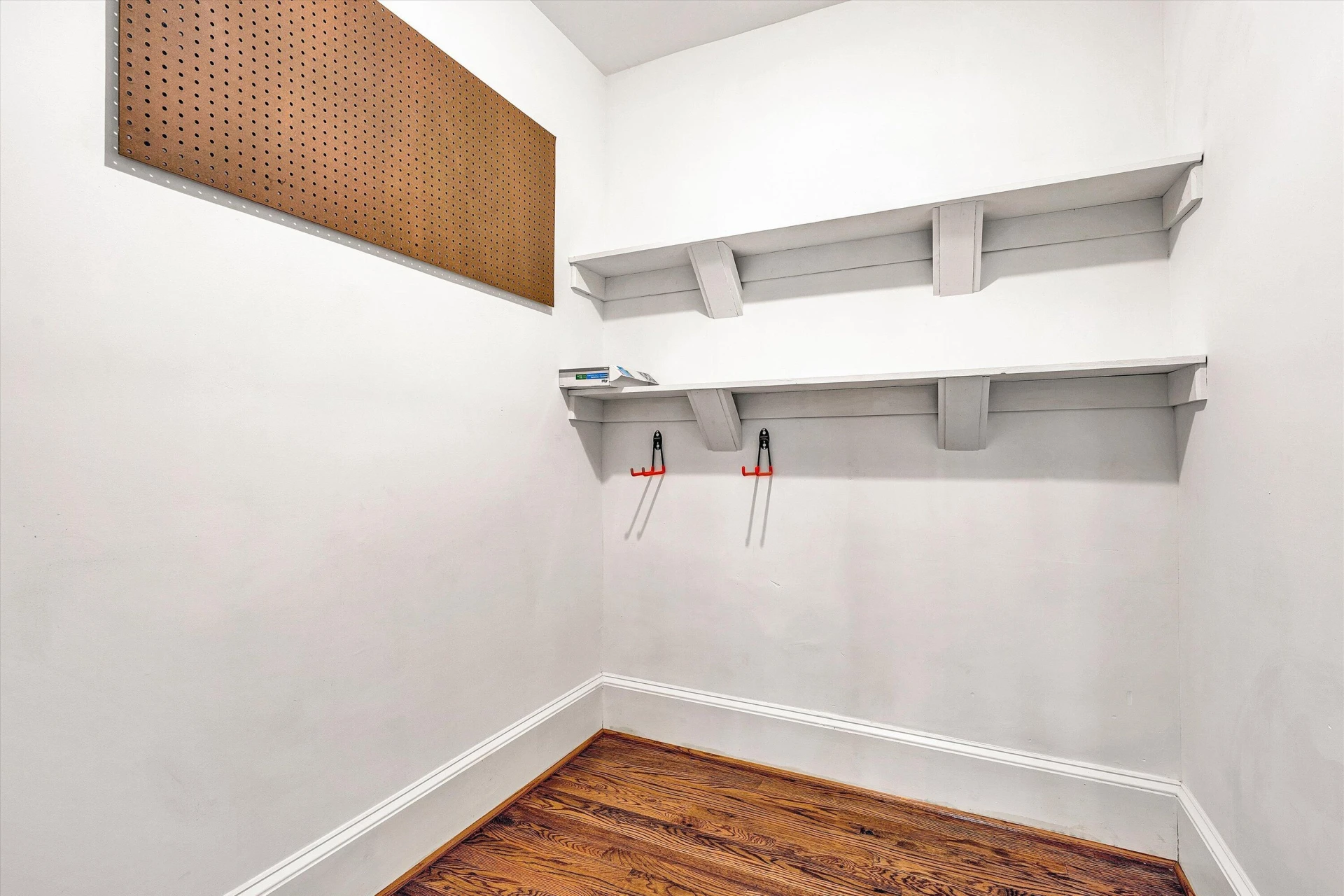 2031 Sherwood AVE - Photo 27