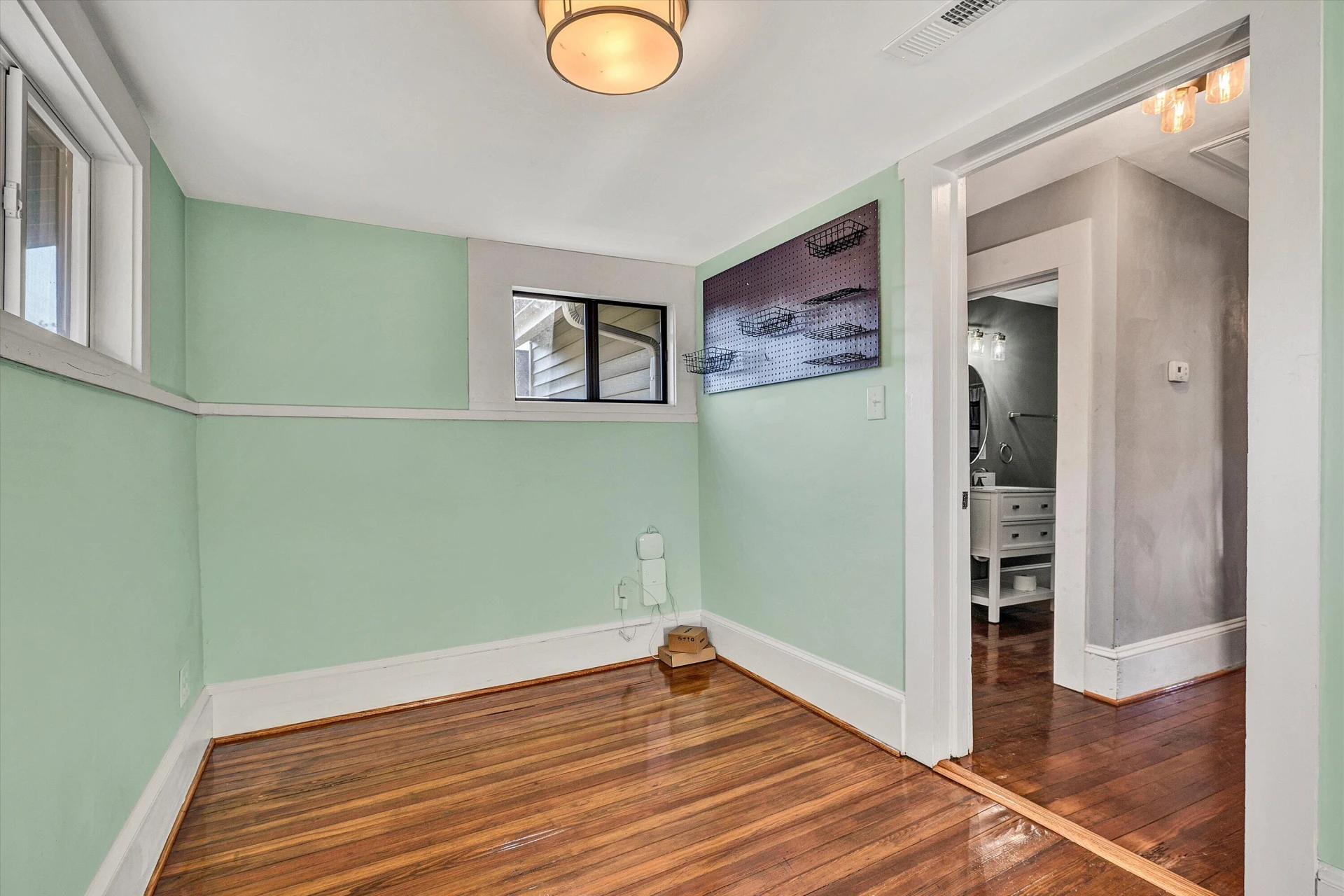 2031 Sherwood AVE - Photo 38