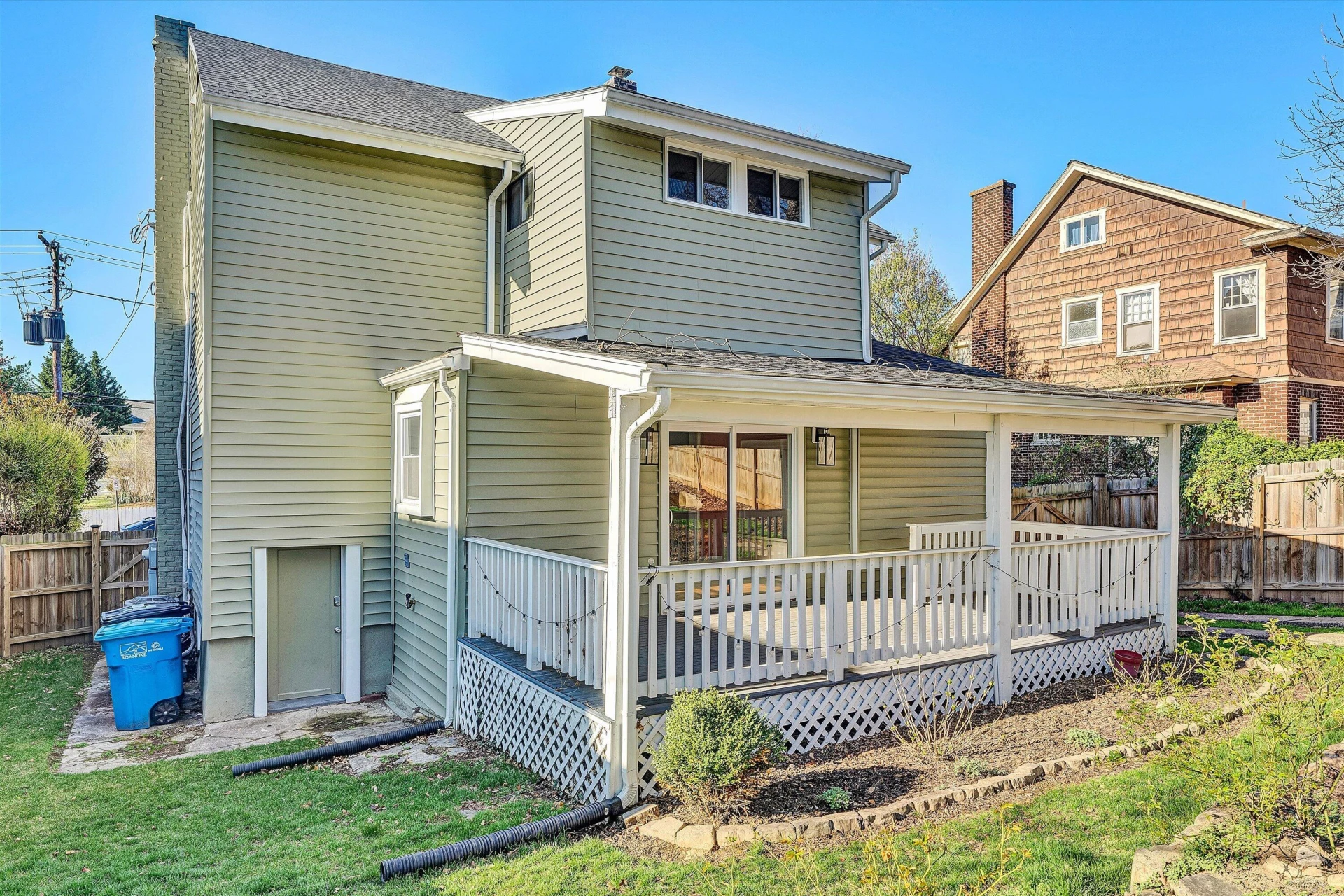 2031 Sherwood AVE - Photo 44