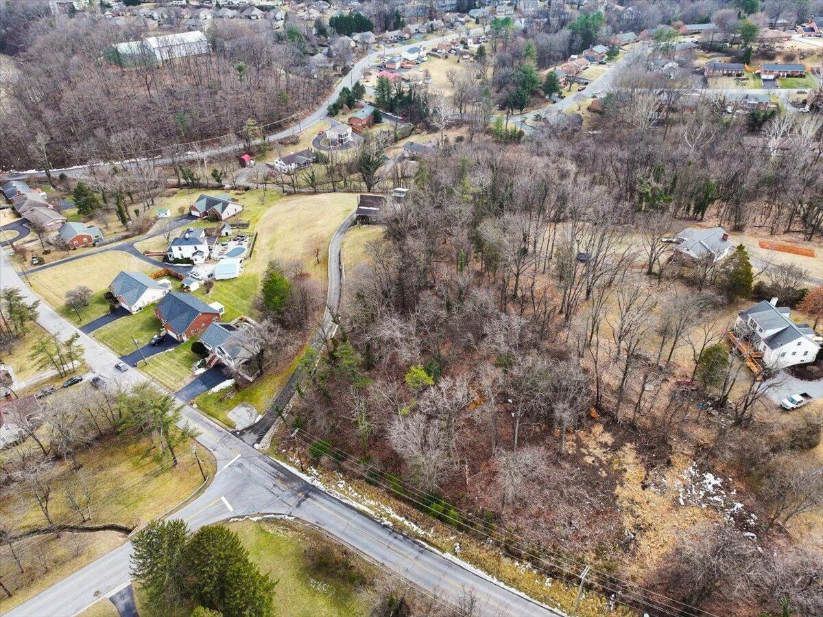 912 Homestead DR - Photo 17