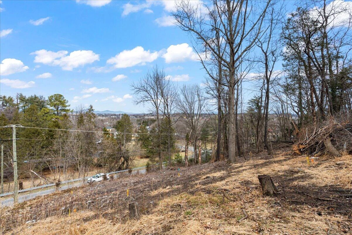 912 Homestead DR - Photo 7