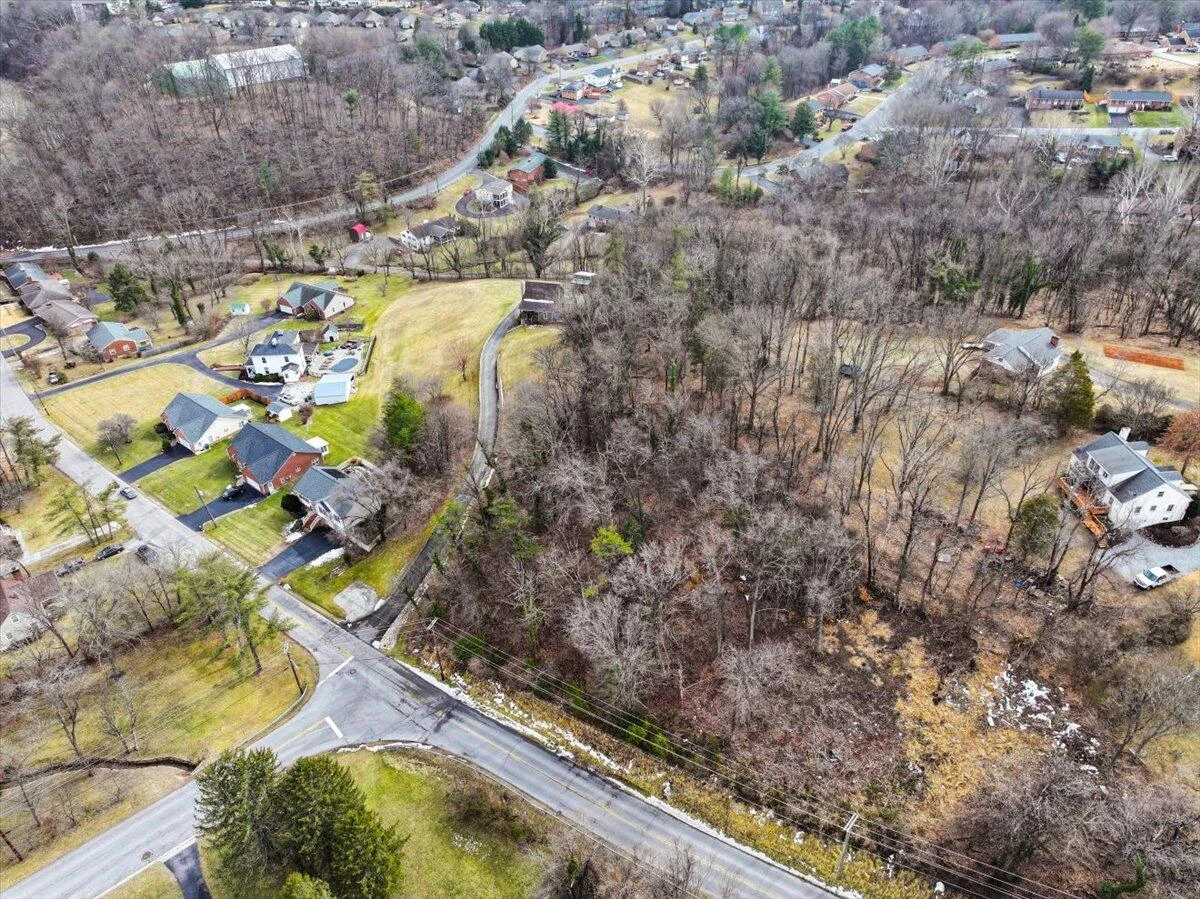 916 Homestead DR - Photo 5