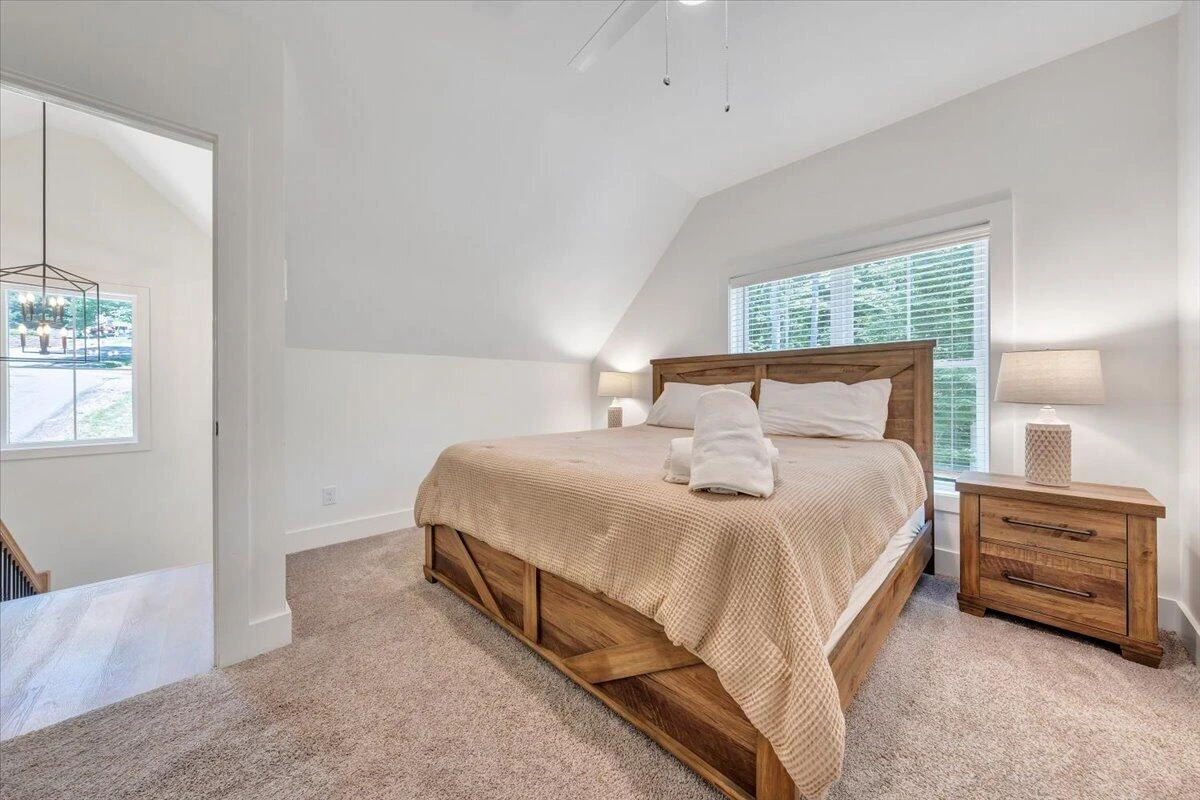 212 Driftwood CT - Photo 16