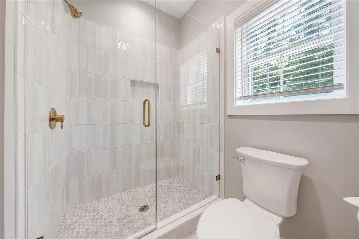 212 Driftwood CT - Photo 22