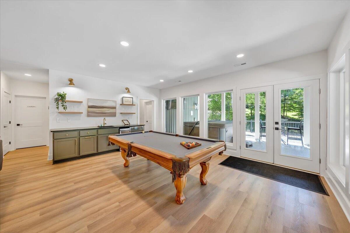 212 Driftwood CT - Photo 32