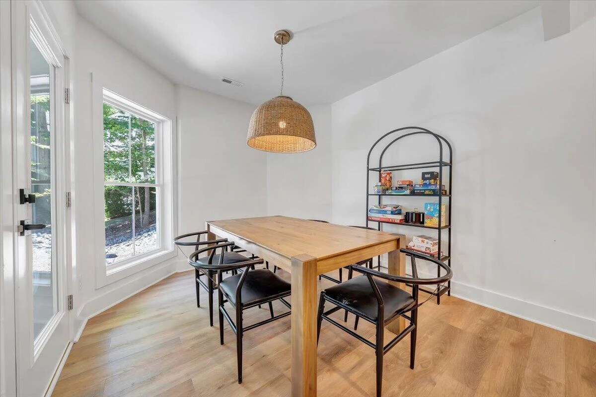 212 Driftwood CT - Photo 34
