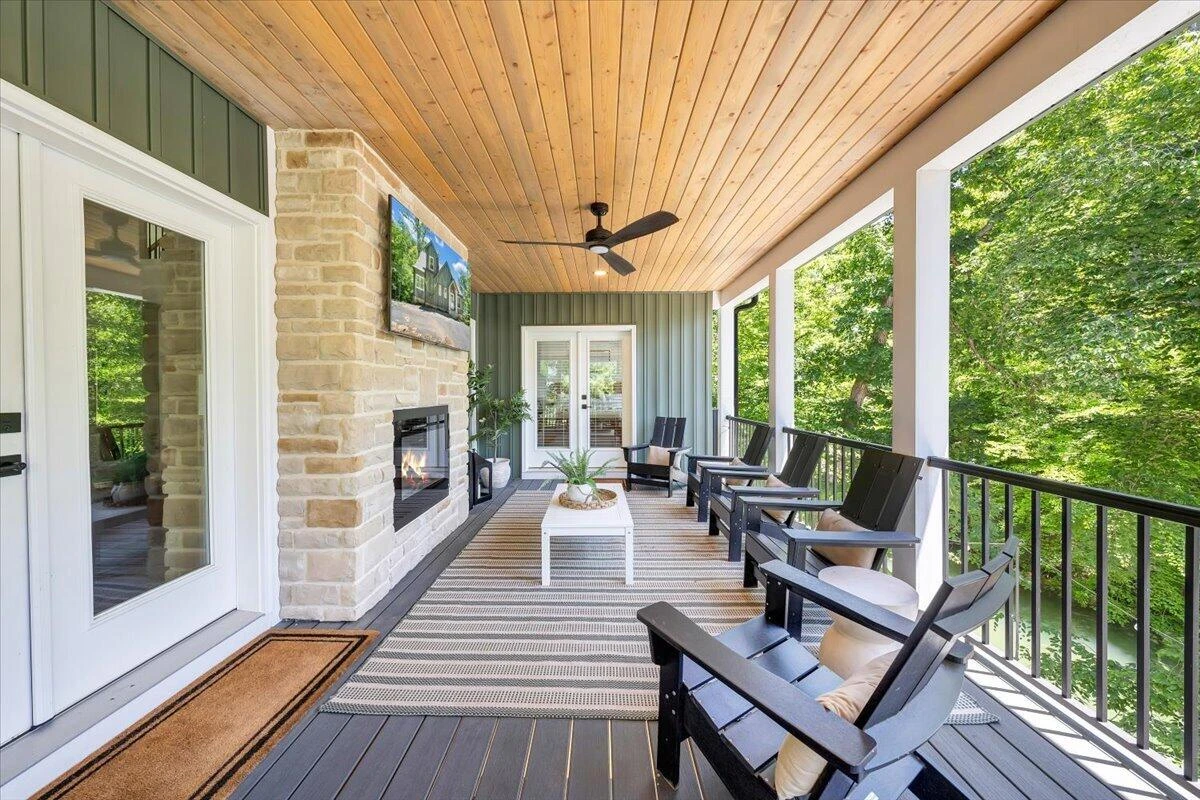 212 Driftwood CT - Photo 41