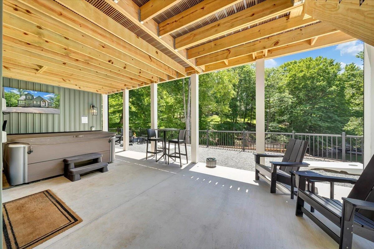 212 Driftwood CT - Photo 46