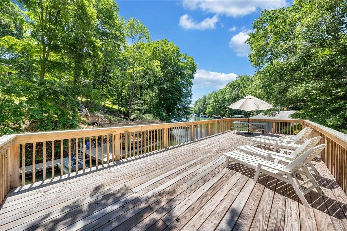 212 Driftwood CT - Photo 53