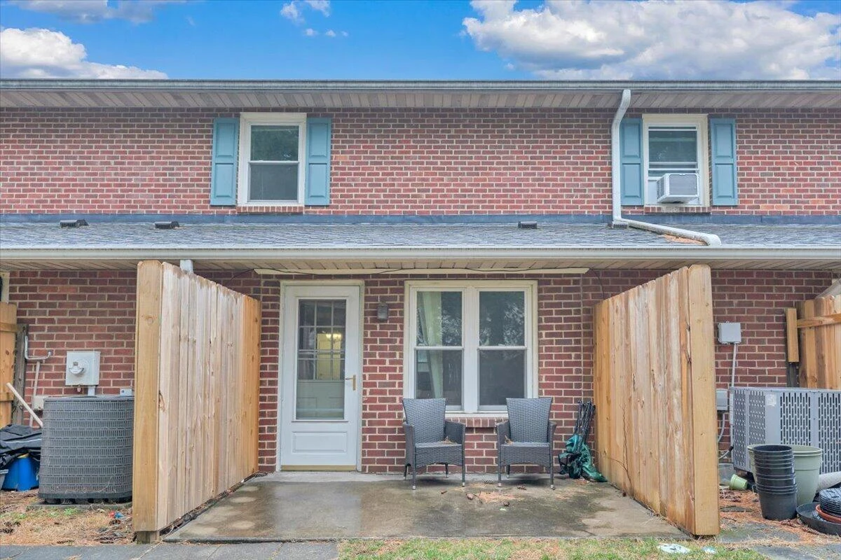 435 Burwell ST - Photo 29