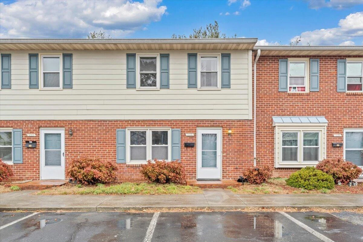 435 Burwell ST - Photo 33