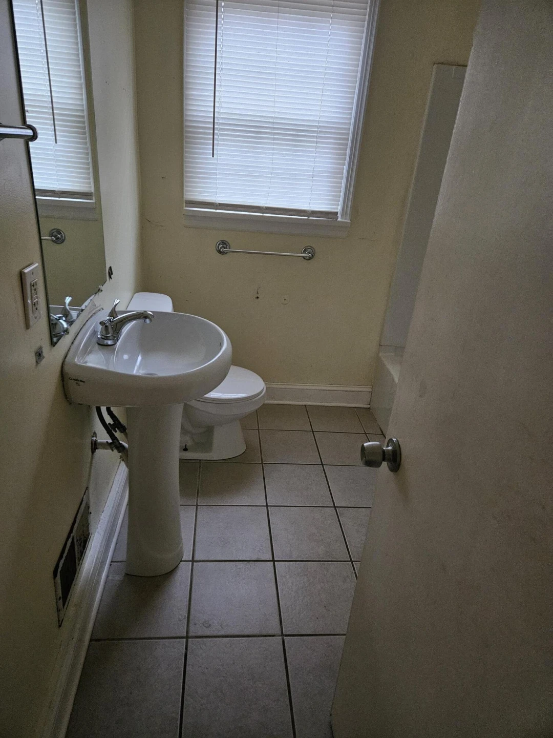 2718 Meadowview DR - Photo 10