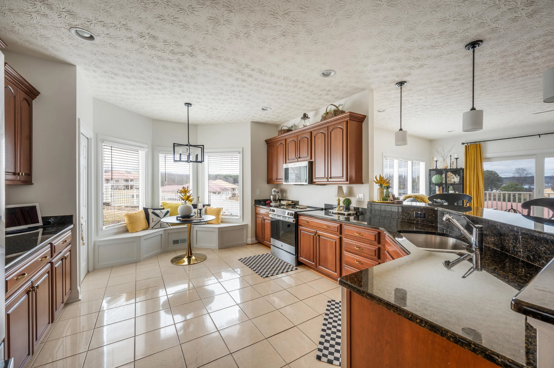 1052 La Casa CT - Photo 17