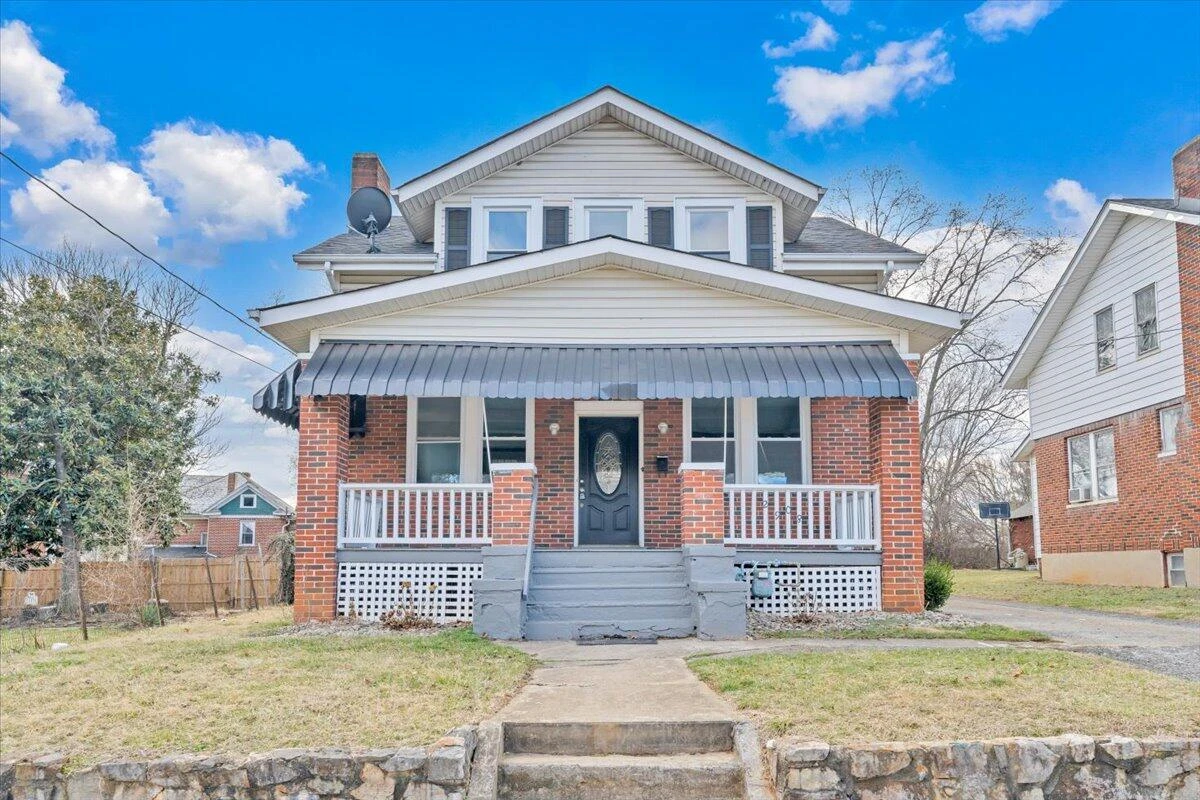 2608 Florida AVE